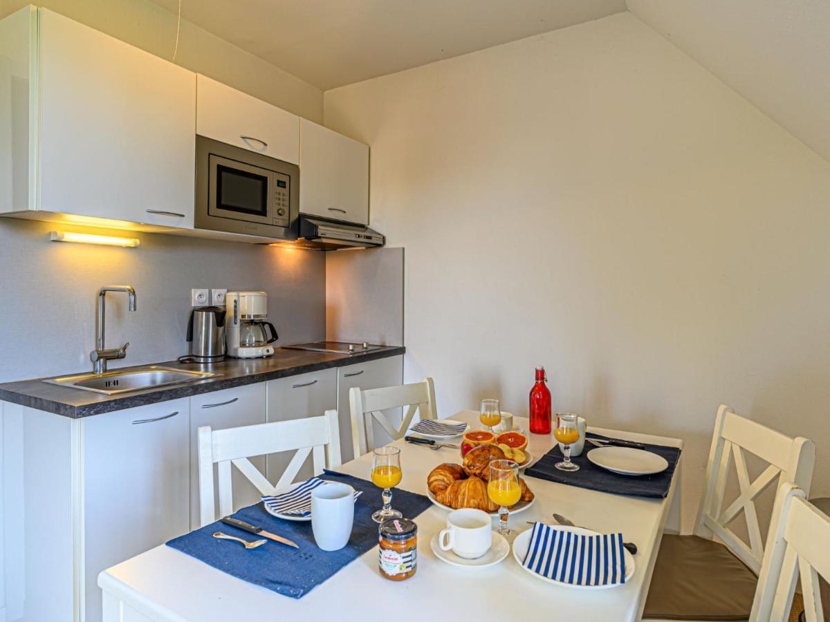 Apartment Chateau De Kergonano-2 By Interhome Baden Luaran gambar